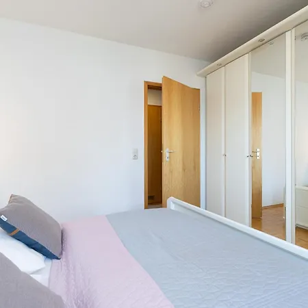 Apartment Foerdestrand Fender *